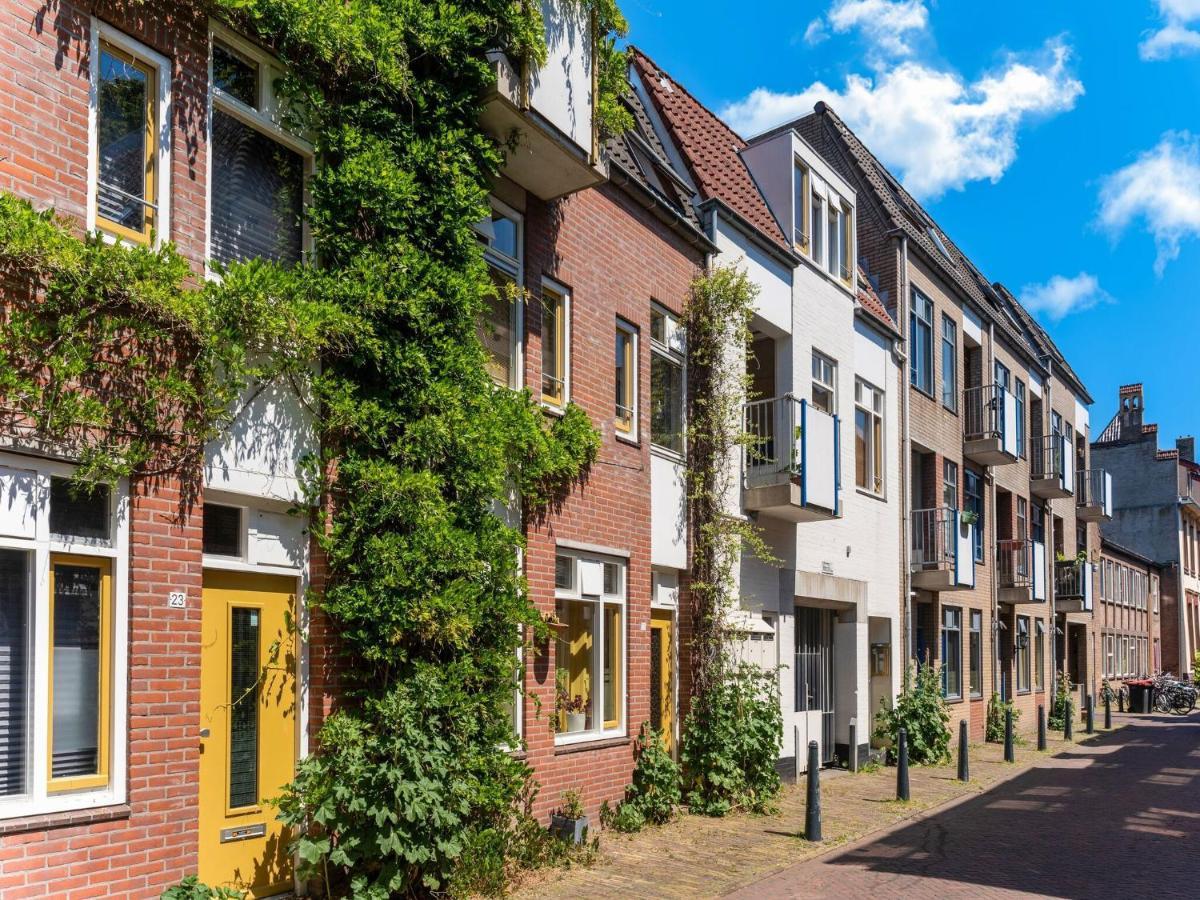 Beautiful Apartment In City Center Leeuwarden Esterno foto