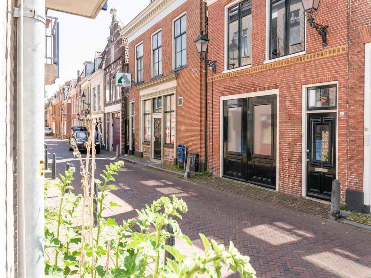 Beautiful Apartment In City Center Leeuwarden Esterno foto