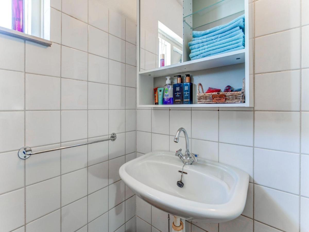 Beautiful Apartment In City Center Leeuwarden Esterno foto